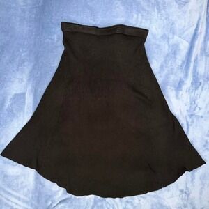 Vintage appraisal Black strapless tube top with flared hem. Women Size: L